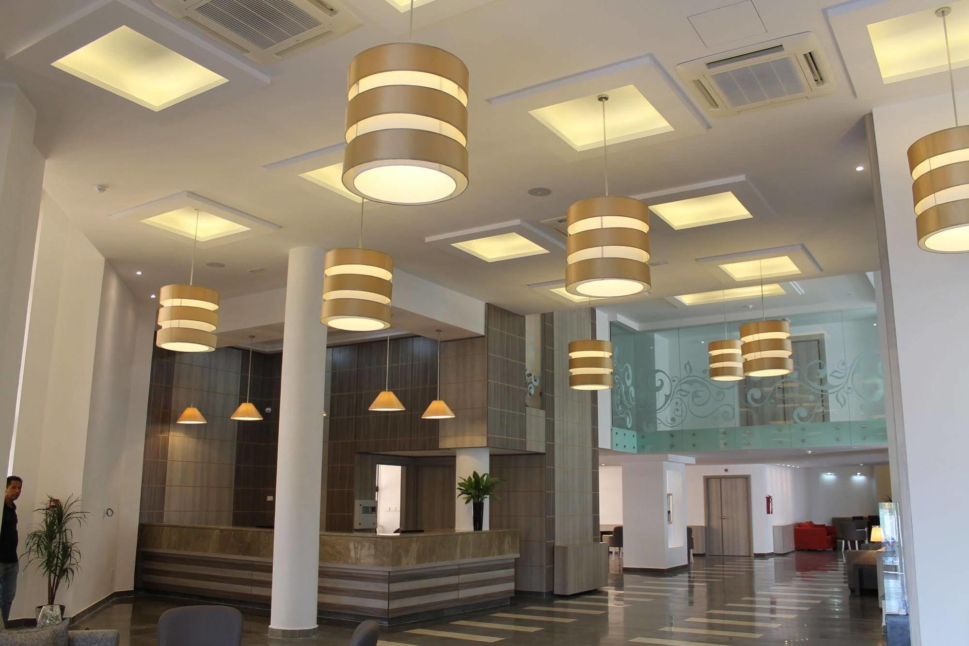 Hotel Lac Leman, Les Berges Du Lac Tunis Exterior photo
