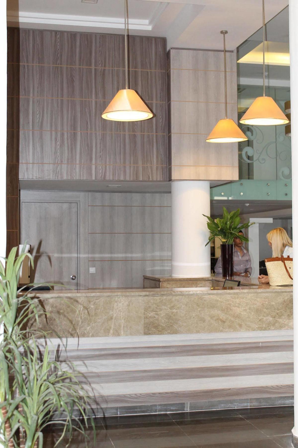 Hotel Lac Leman, Les Berges Du Lac Tunis Exterior photo